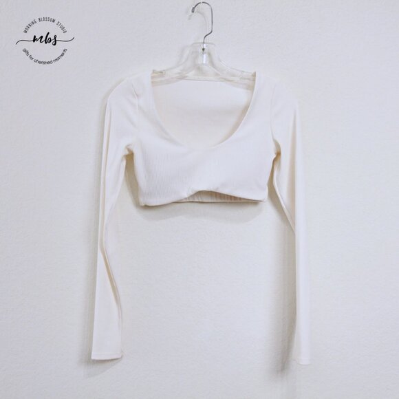 Alo Yoga Ribbed Defined Long Sleeve Bra White Women S* - Picture 2 of 7